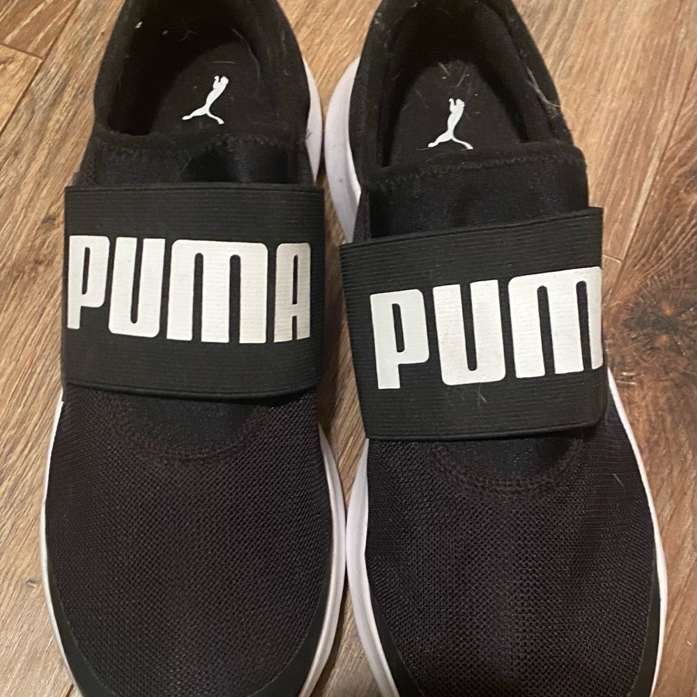Puma shoes sizes 8.5